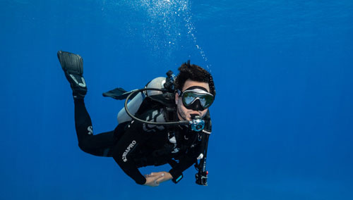 Underwater diver in SCUBAPRO gear